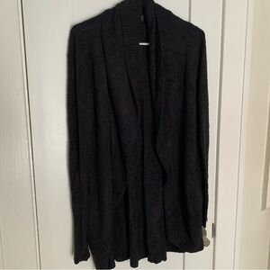 65. Size Medium BAREFOOT DREAMS Black Cozy Chic Lite Cardigan